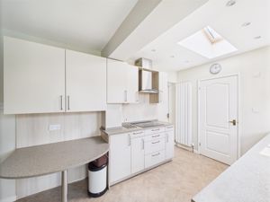 Kitchen- click for photo gallery